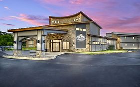 Waterbird Lakeside Inn